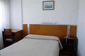 Hostal Liste Station 拉科鲁尼亚 外观 照片